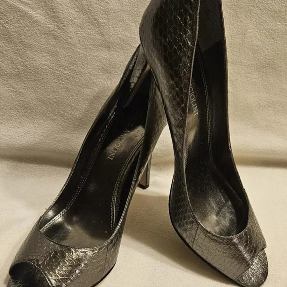 Enzo Angiolini Silver Peep Toe Heels - Picture 3 of 9